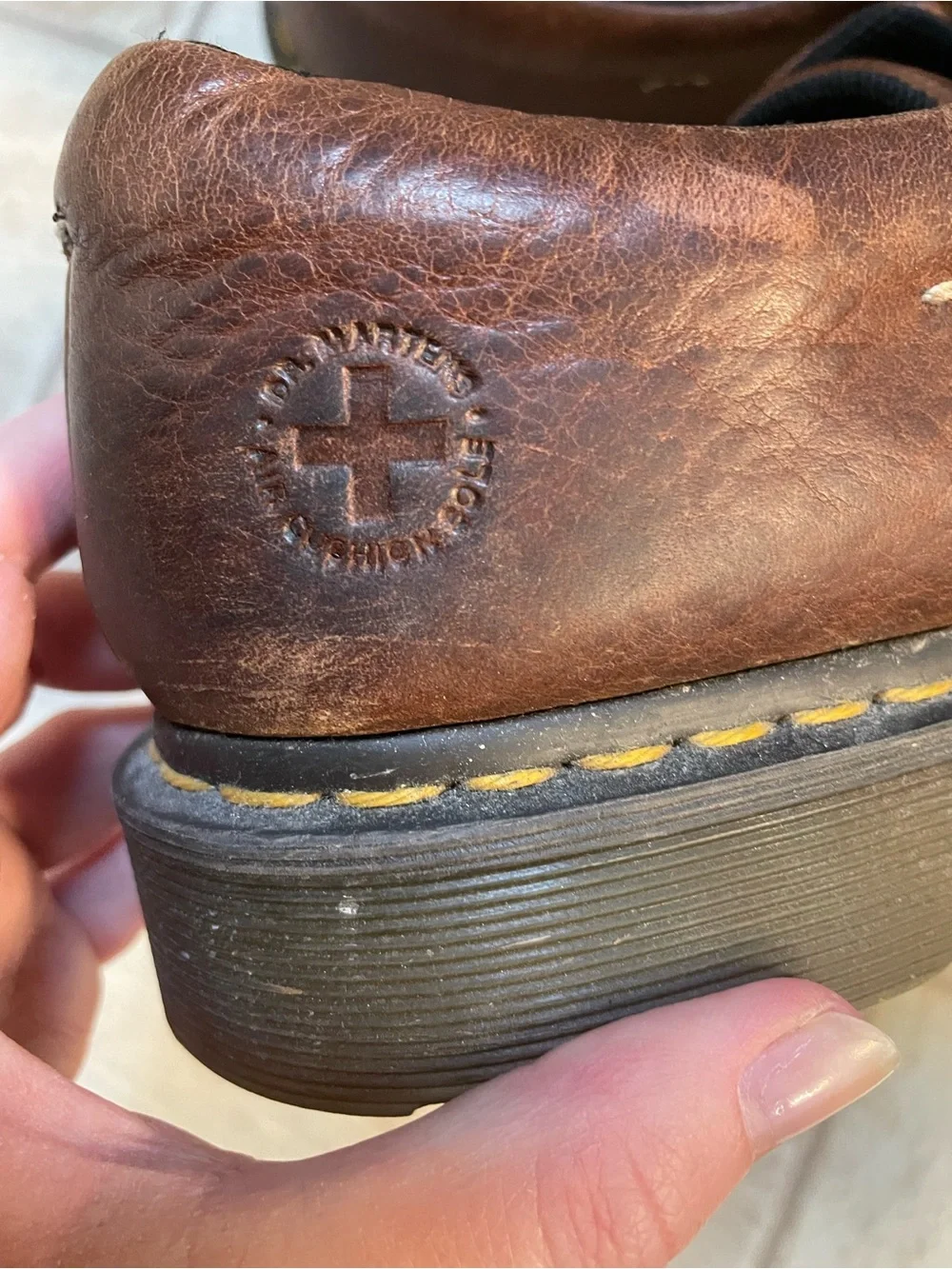 Vintage Men's Brown Leather Lace-Up Doc Martens